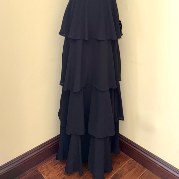 Lulus Delightful Essence Off-the-Shoulder Tiered
Maxi Dress, Black, Size S, NWT - Picture 9 of 16